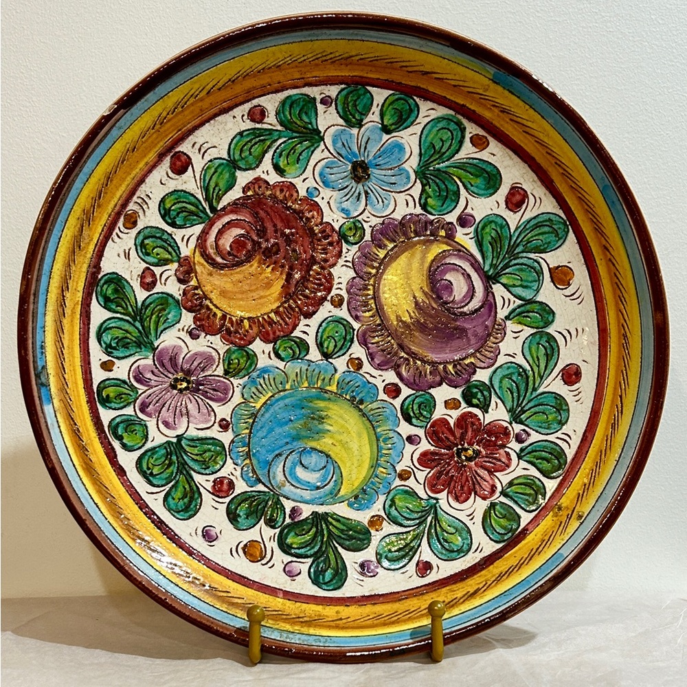 Vintage Alberobello Italian Art Pottery Plate Signed Incised Floral Design